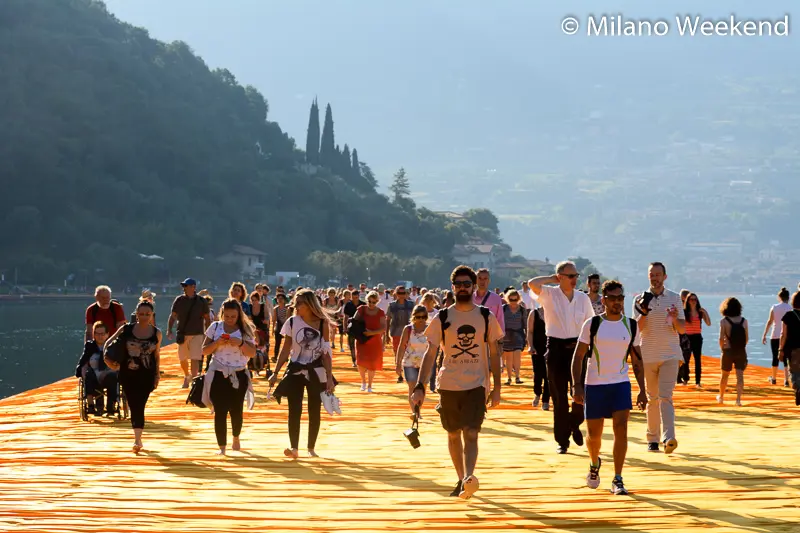 Floating Piers alba Milano Weekend-11