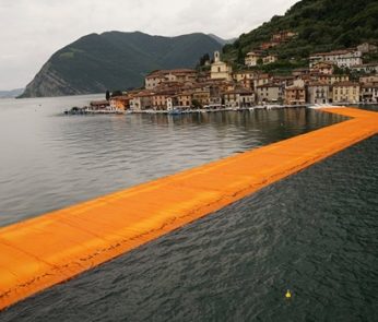 the floating piers