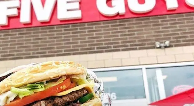 Five guys milano