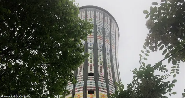 torre arcobaleno