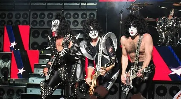 Kiss Milano