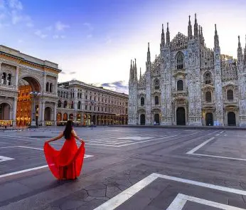 Milano-duomo-abito-min