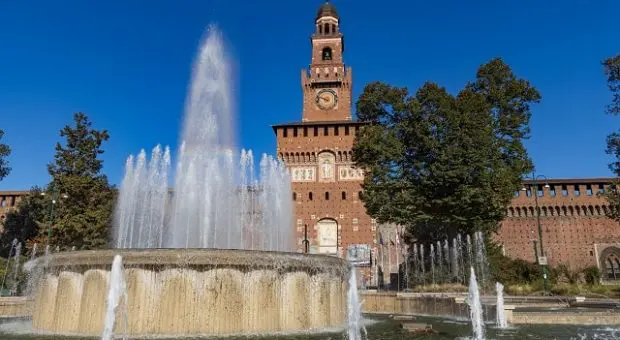 castello-sforzesco-milano-min